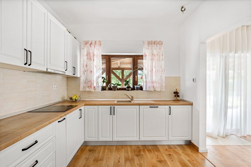 kitchen-8428530_1280